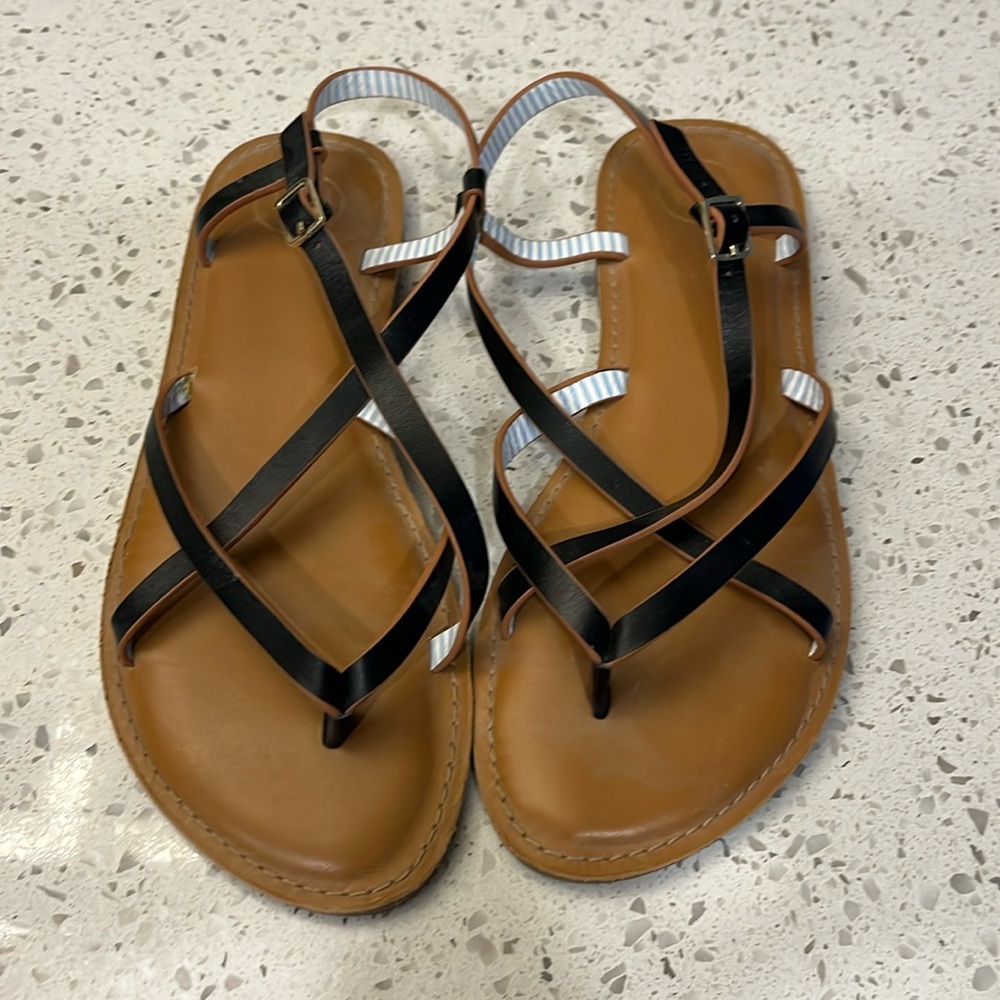 1901 Black strappy sandals